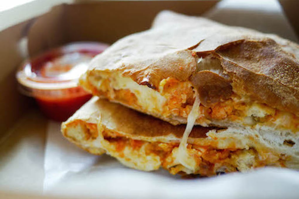 calzone feature