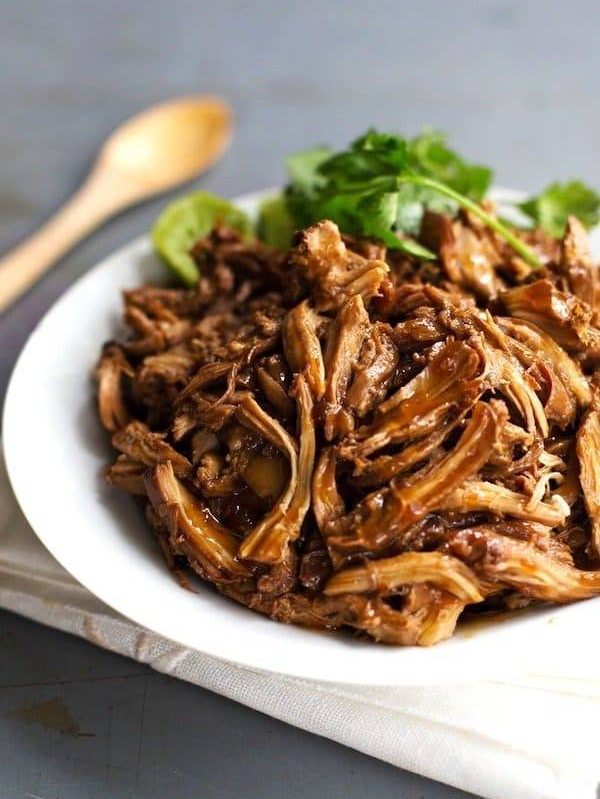 Honey Glazed Crockpot Chicken Adobo - simple pantry ingredients, hardly any hands-on time, 200 calories. | https://drop-fat.today