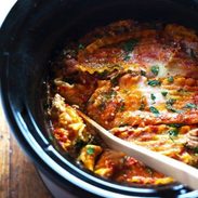 Super Easy Skinny Veggie Crockpot Lasagna - a handful of simple ingredients for a healthy family dinner. | https://drop-fat.today